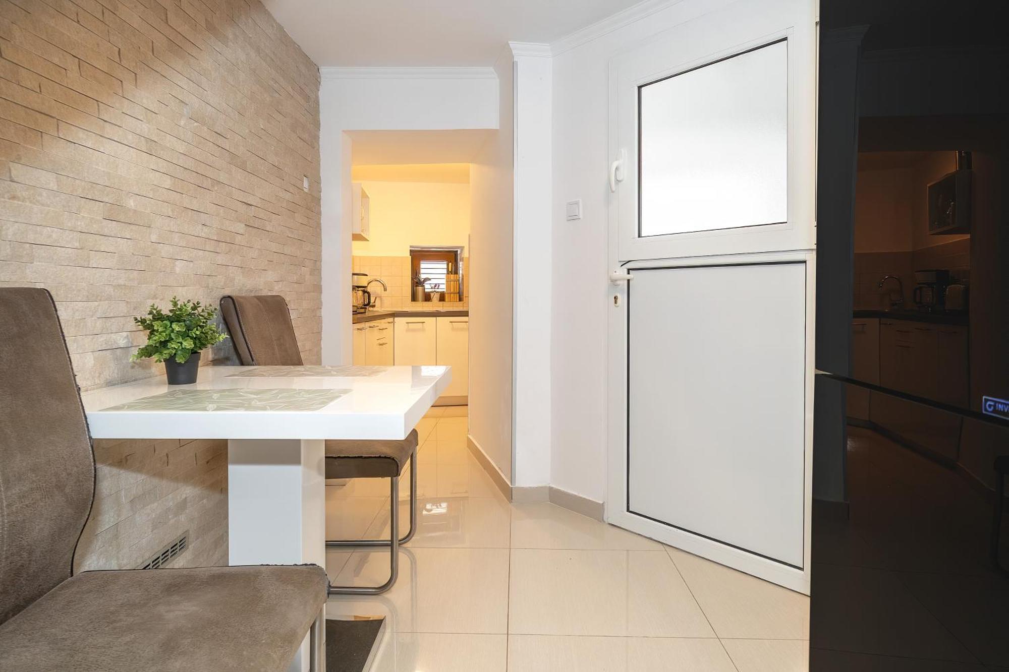 Apartment Porto With Terrace Baska  Exterior photo